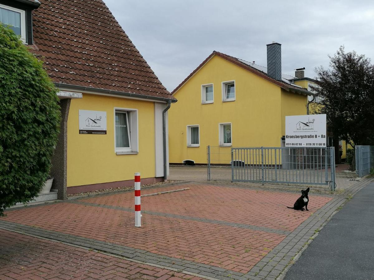 Haus Sperbermuehle Otel Laatzen Dış mekan fotoğraf